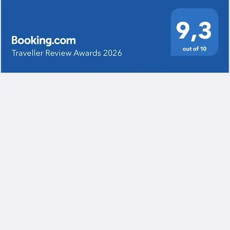 Primera Linea Penismar 公寓